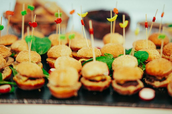 Recette de Gâteau aux Pommes Sain : Préparez-le Sans Sucre Ajouté pour une Collation Gourmande!